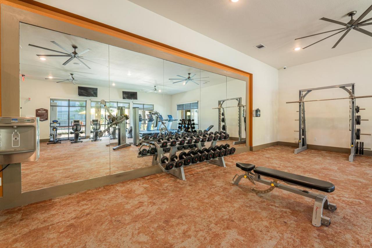 Luxe 3B/2B Getaway - Pool, Gym, Parking, Pet Wash Διαμέρισμα Leander Εξωτερικό φωτογραφία